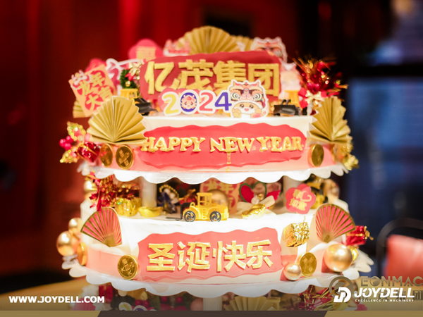 EONMAC GROUP Hosts a Memorable Christmas Celebration to Conclude 2020