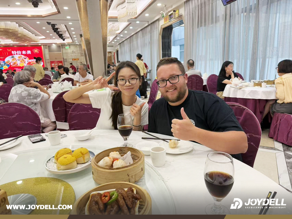 Australia Clients Visited JOYDELL Office & XCMG Factory
