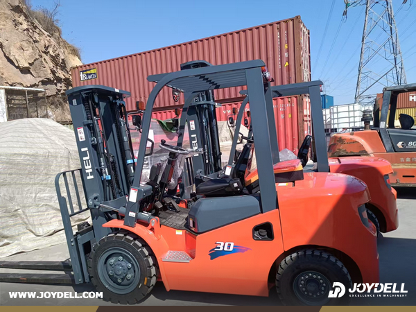 Algeria - 2 Units HELI CPCD30 Forklift